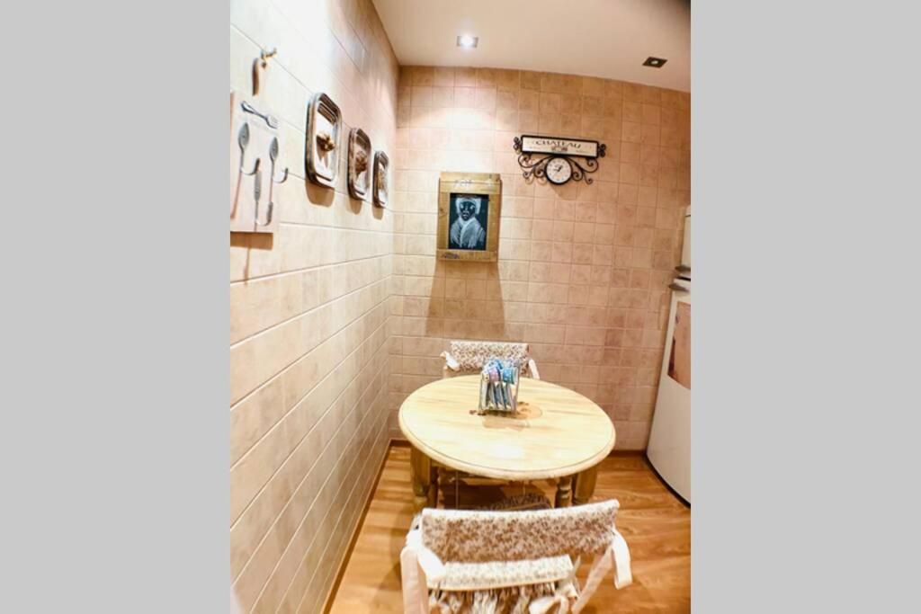 Mikka Devesa Apartment Инклес Екстериор снимка